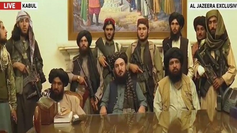 Taliban Cumhurbaşkanlığı Sarayı'na kadar girdi
